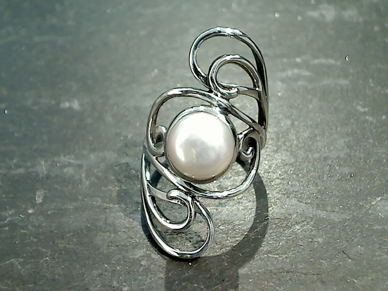 Size 7 Pearl, Sterling Silver Ring