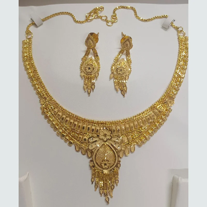 Pari Art Jewellery Forming Necklace Set