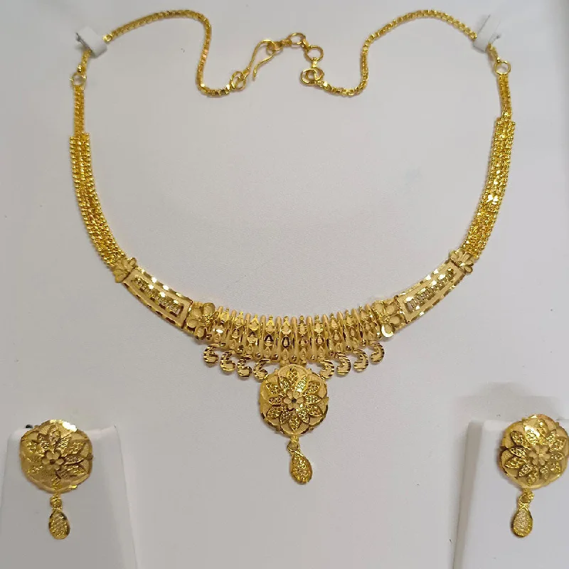 Pari Art Jewellery Forming Necklace Set