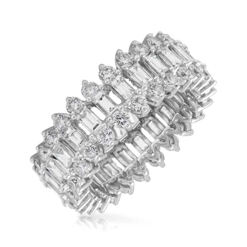 14KT White Gold Baguette Diamond Luxe Queen Ring