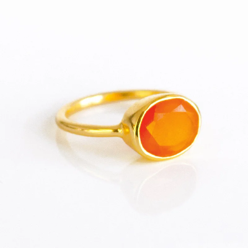 Carnelian oval bezel set ring