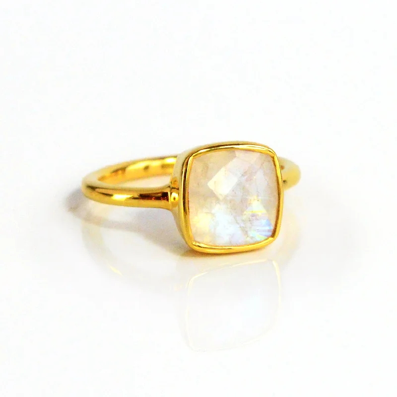 Moonstone cushion bezel set ring : June Birthstone