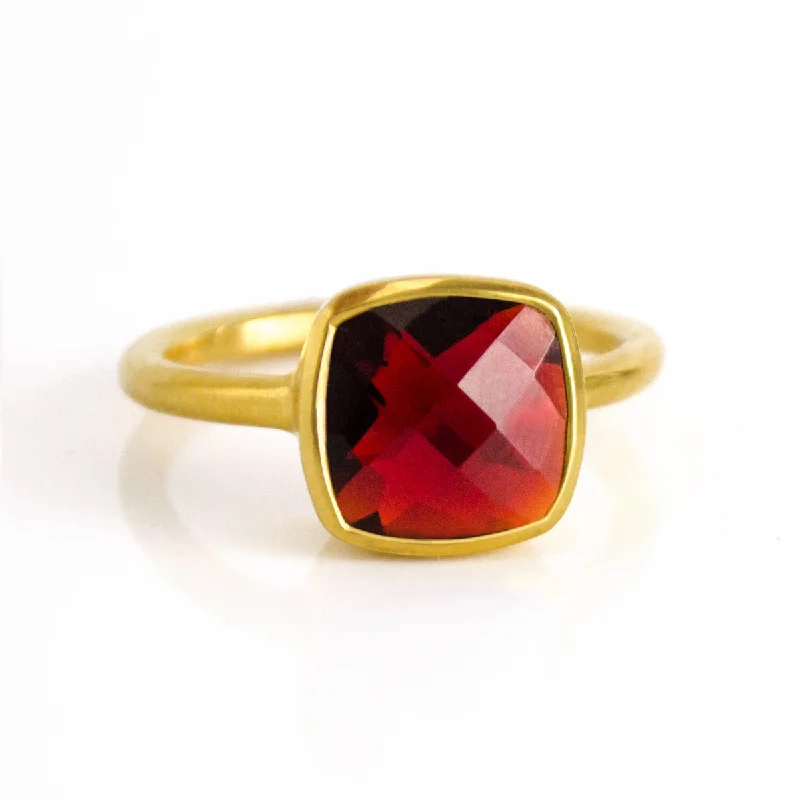 Garnet Cushion Bezel Set Ring : January Birthstone