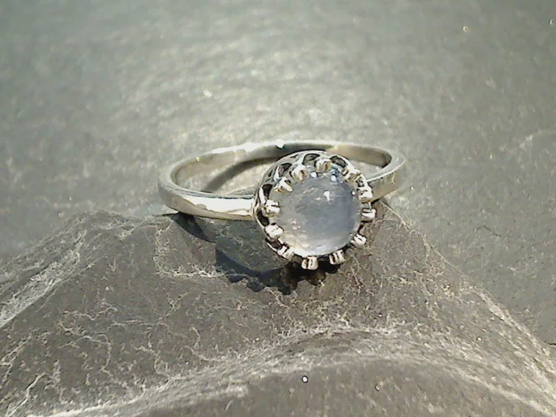 Size 7 Moonstone, Sterling Silver Ring