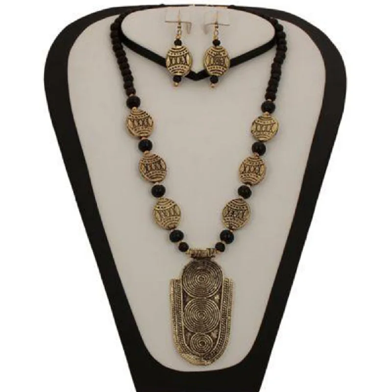 Manmayee Exports Dokra and Terracotta Necklace Set