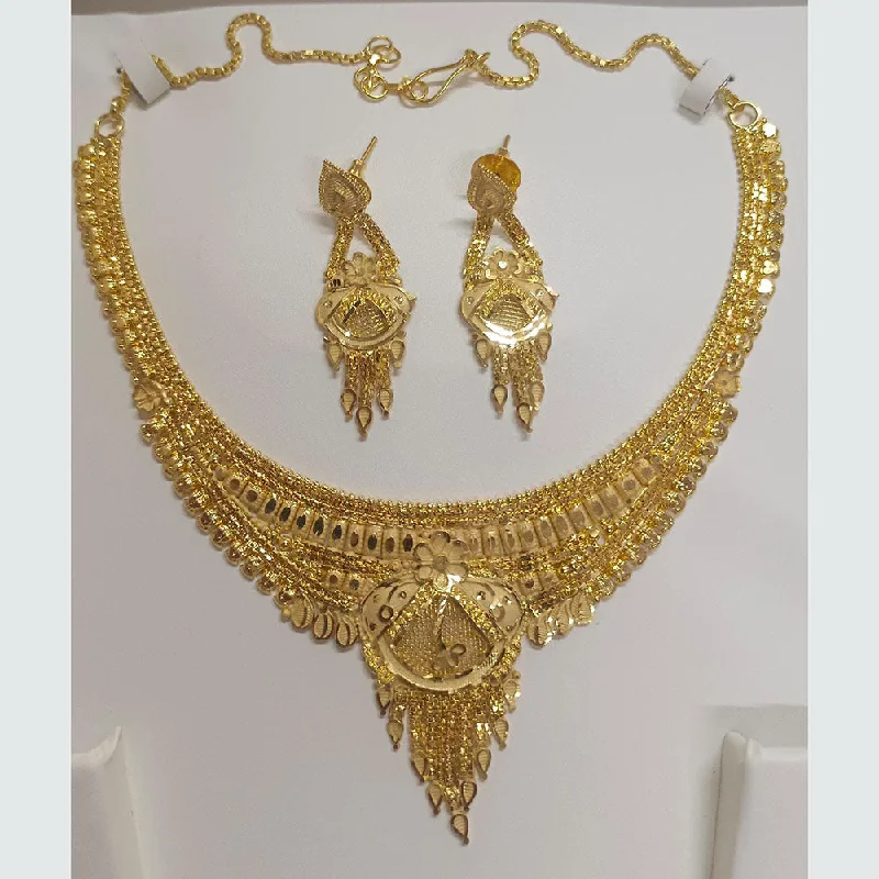 Pari Art Jewellery Forming Necklace Set