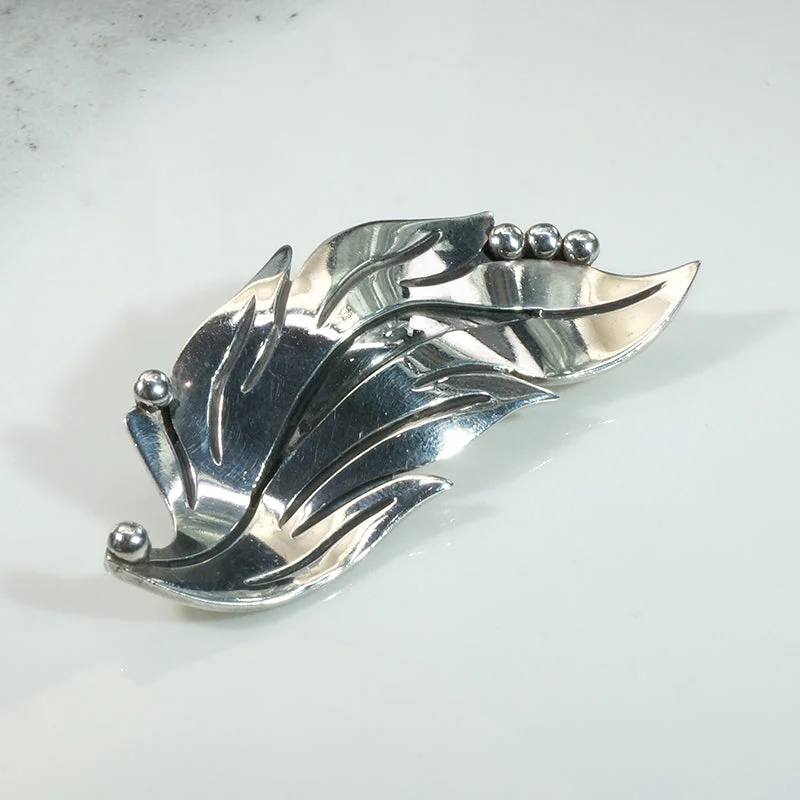 Elegant Sterling Leaf Brooch from Maricela